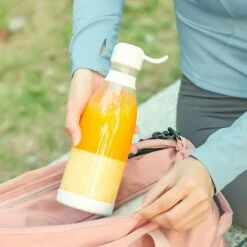 Portable Juicer Cup USB Charge Mini 300ml Small Blender 40W Power 18000 Rpm Electric Juicer Accompanying Juice Cup,Type 1 7 Portable Juicer Cup USB Charge Mini 300ml Small Blender 40W Power 18000 Rpm Electric Juicer Accompanying Juice Cup,Type 1 -Small Appliances Store 96000575 3